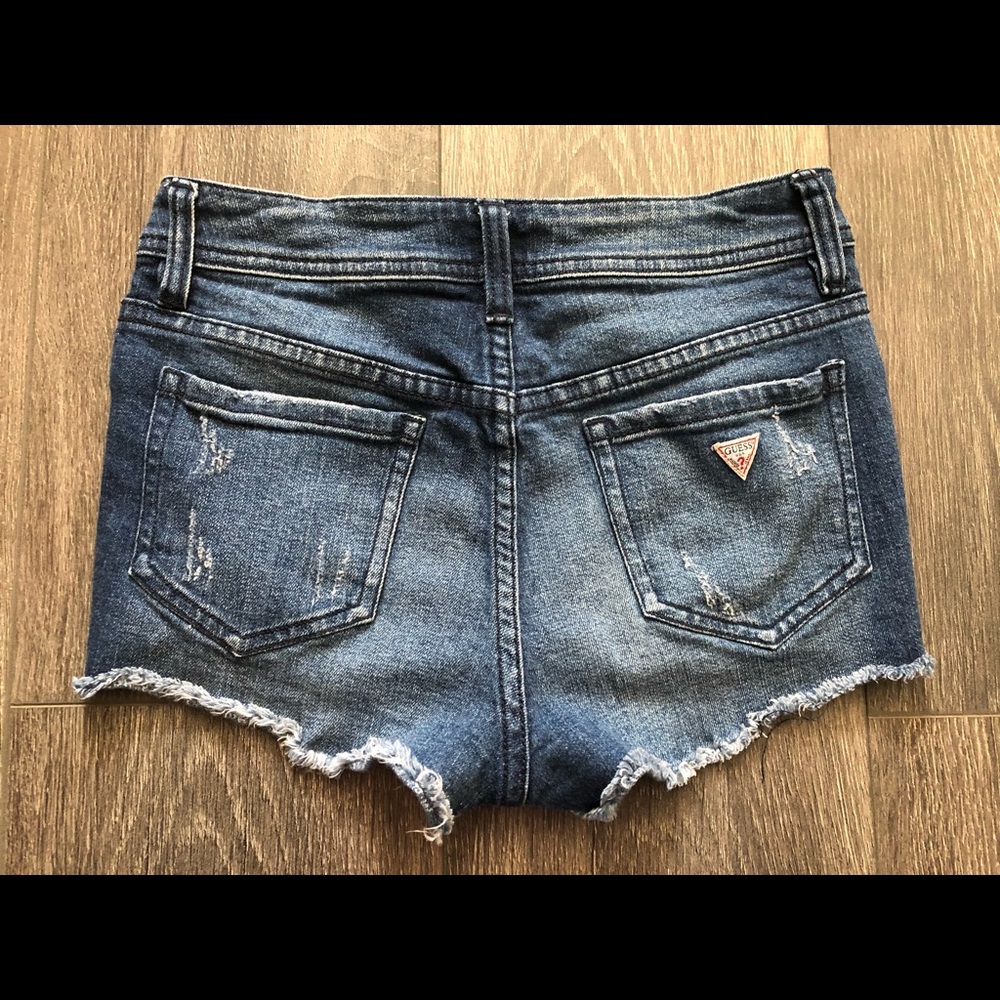 Guess shorts - Picture 5 of 5